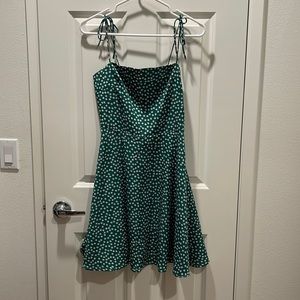 SHEIN green floral print dress, Size M fits like a L